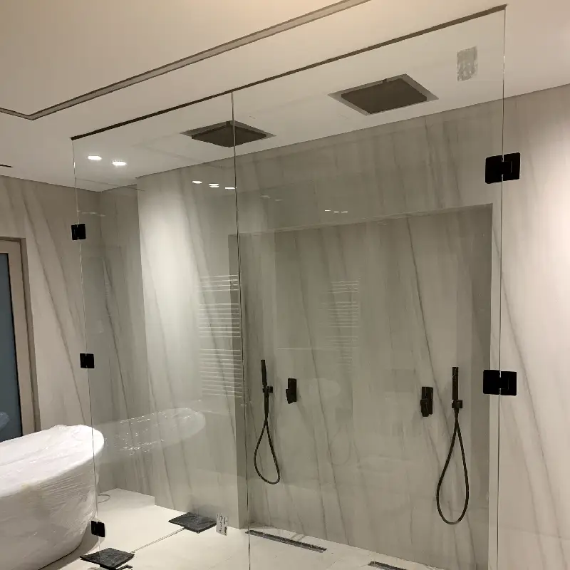 Glass shower 4